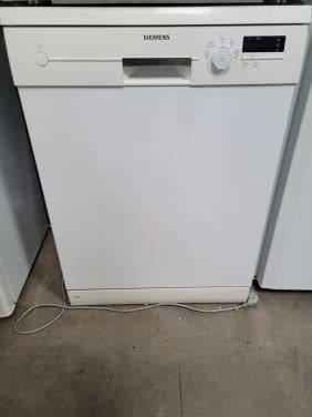 Siemens vrijstaand vaatwasser met besteklade 85 x 60 cm in nette staat