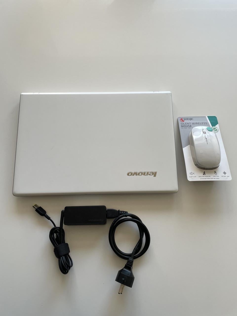 Laptop met SSD en Verlicht Toetsenbord