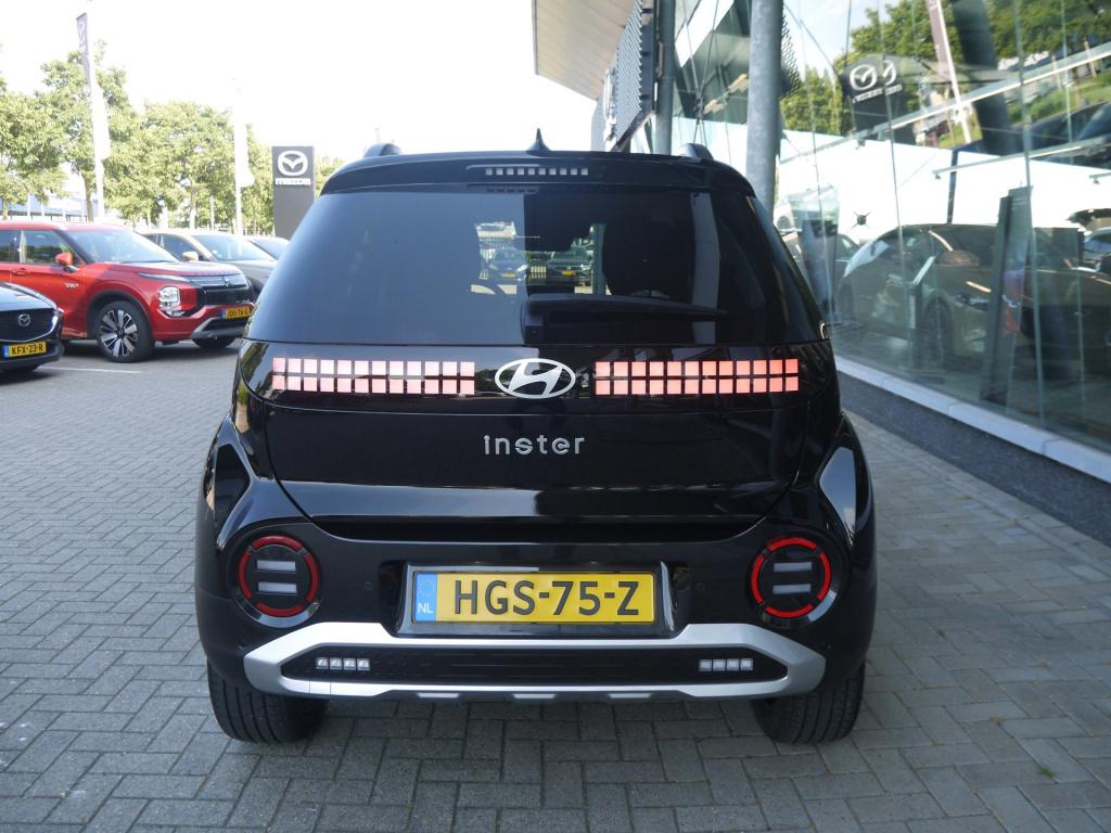 Hyundai Inster evolve sky plus 49 kwh
