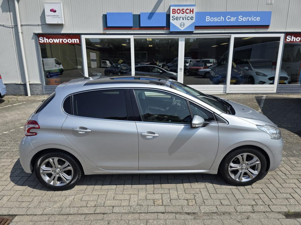 Peugeot 208 1.2 puretech allure