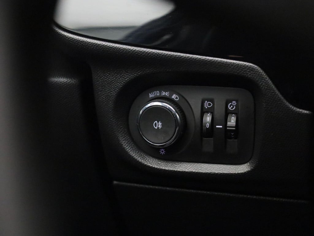 Opel Corsa 1.2 edition | apple carplay / android | cruise control | lm velg