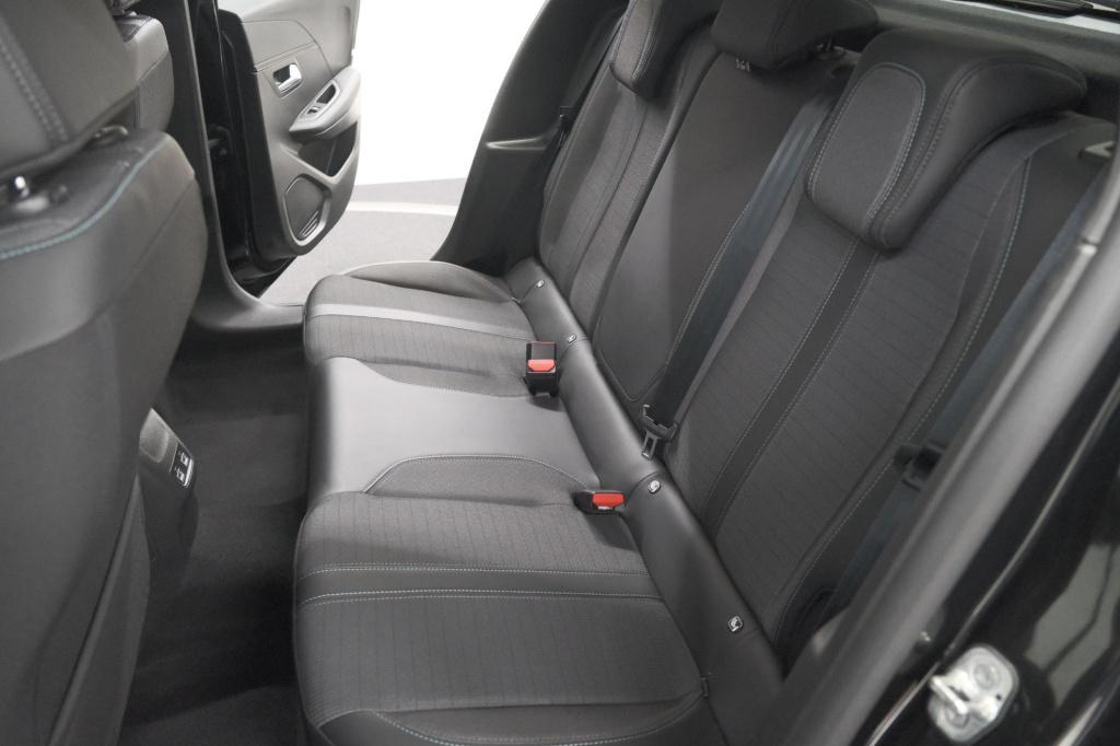 Peugeot 208 puretech 100 eat8 allure | camera | navigatie | apple carplay |