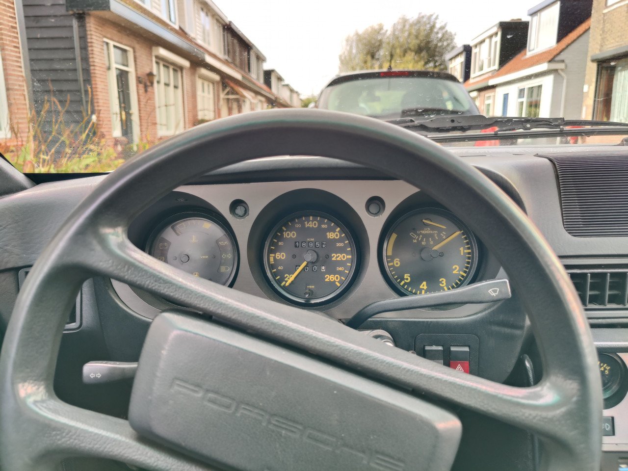 Porsche 944 1982