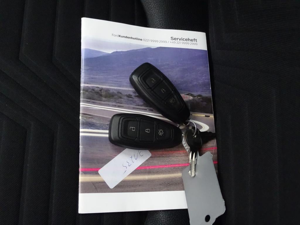 Ford Puma 1.0 ecoboost hybrid st-line x first edition