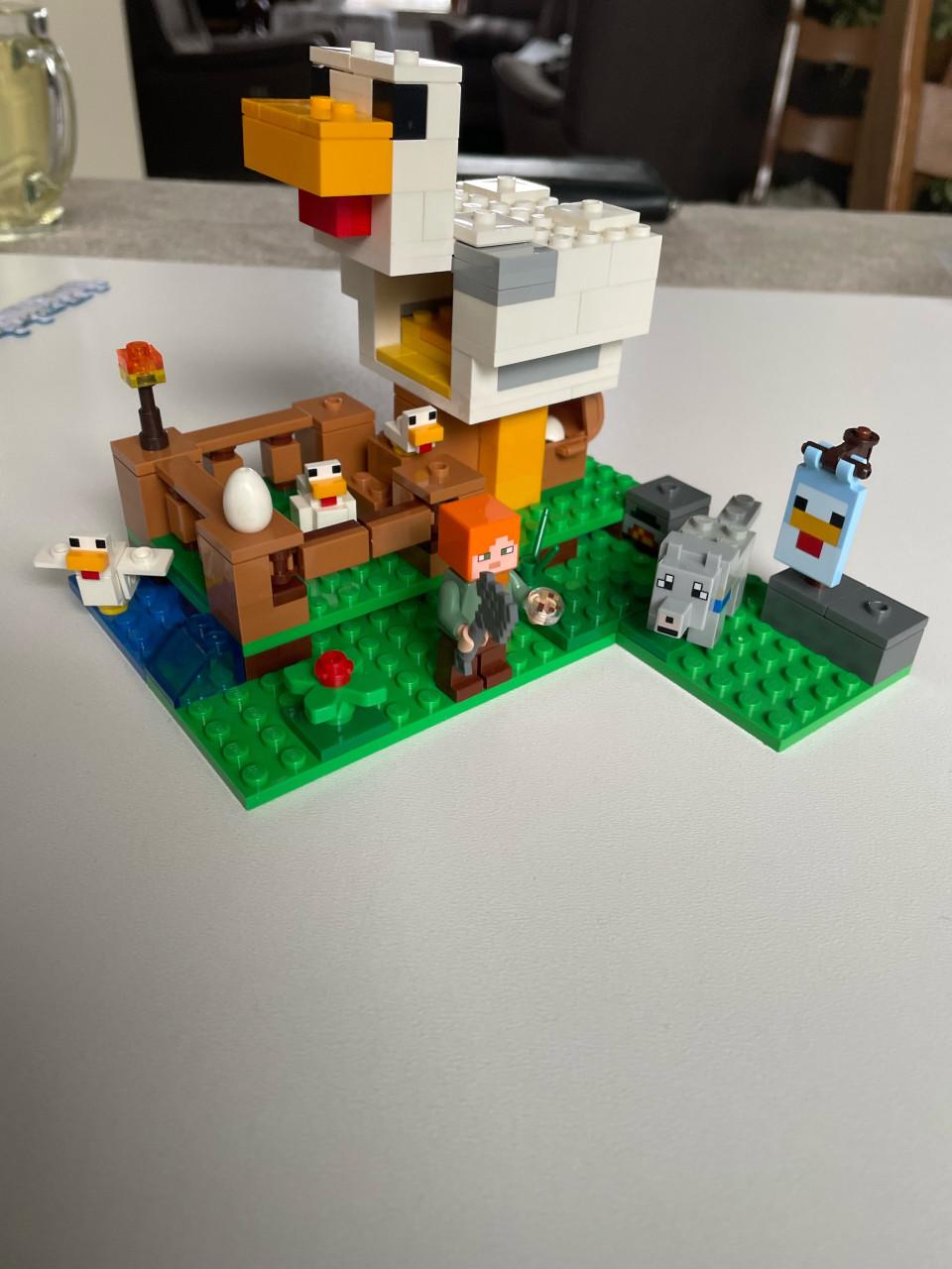 Lego Minecraft: Het kippenhok 21140