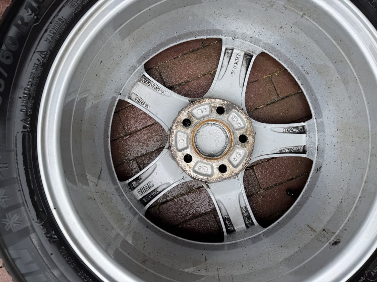 Volvo v40 banden set 4st.