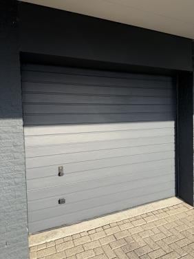 Te koop Hörman garagedeur, handbediend!