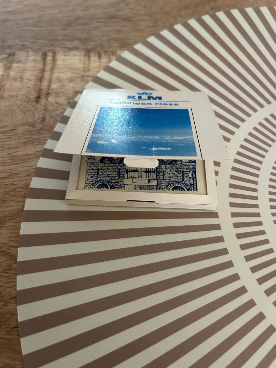 KLM BUSINESS TEGELTJE