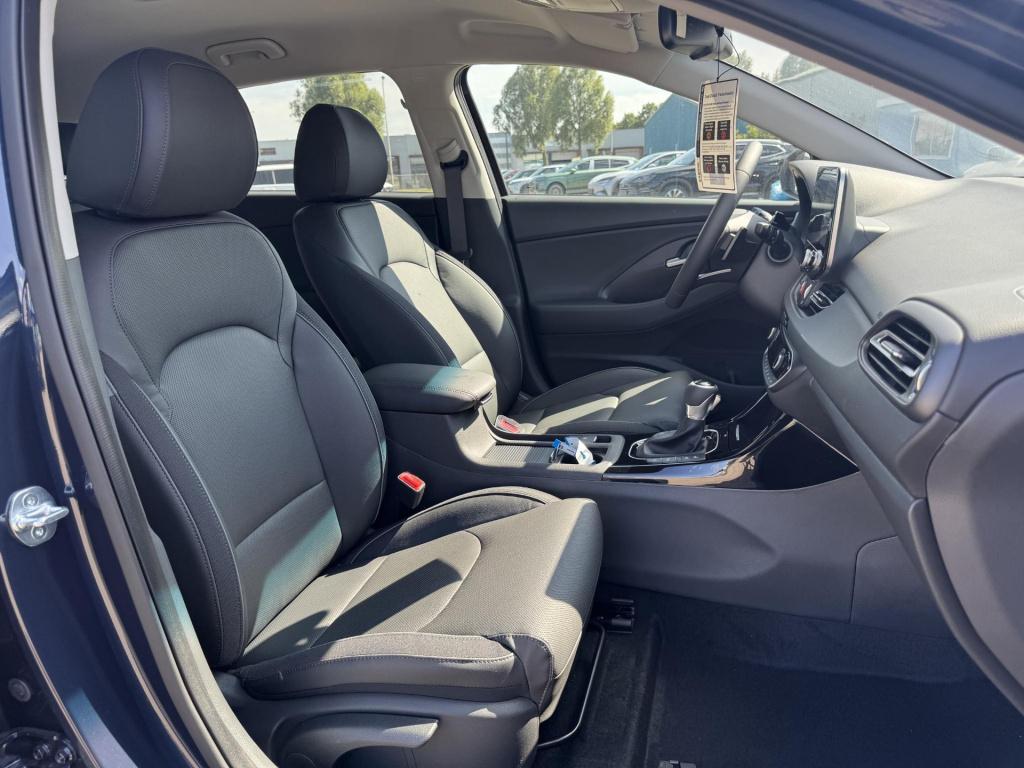 Hyundai I 30 wagon 1.5 t-gdi mhev premium