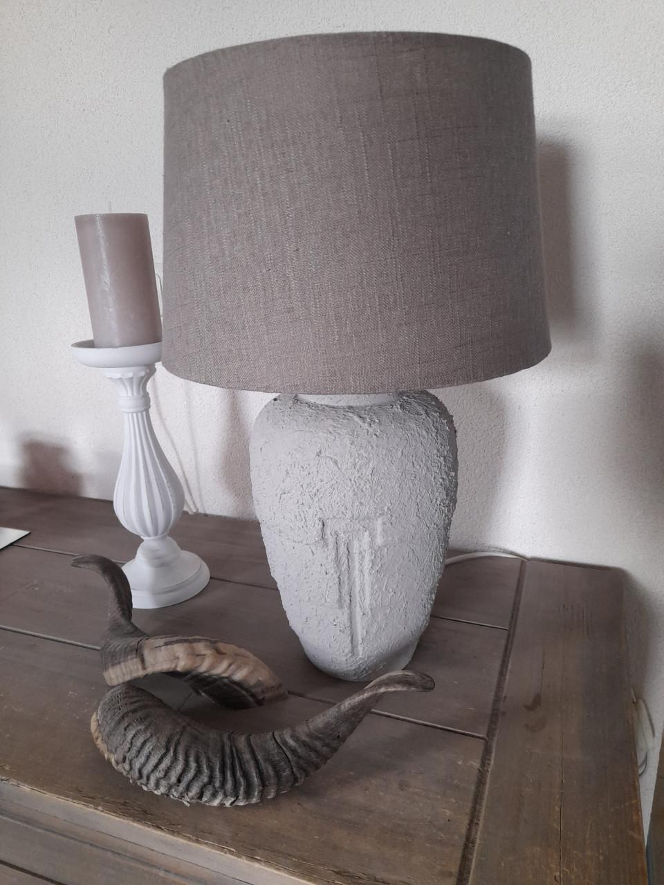Leuke lamp 50cm hoog ( in goede nette staat )