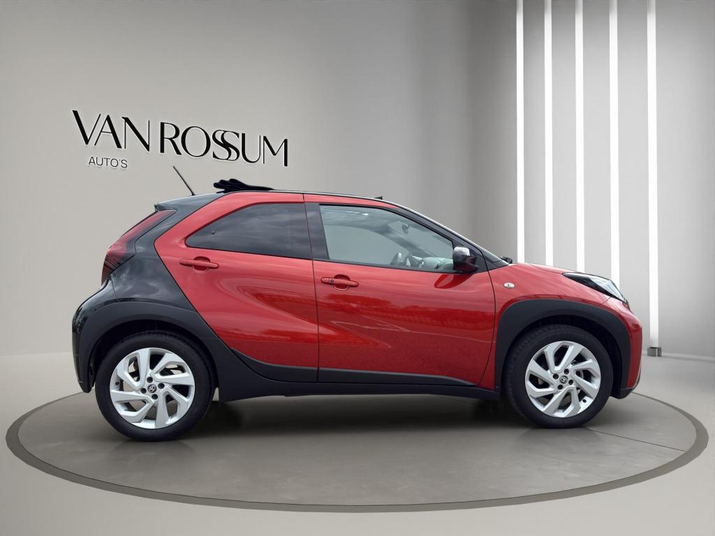 Toyota Aygo x 1.0 vvt-i mt pulse cabrio dak | airco (automatisch) | camera 
