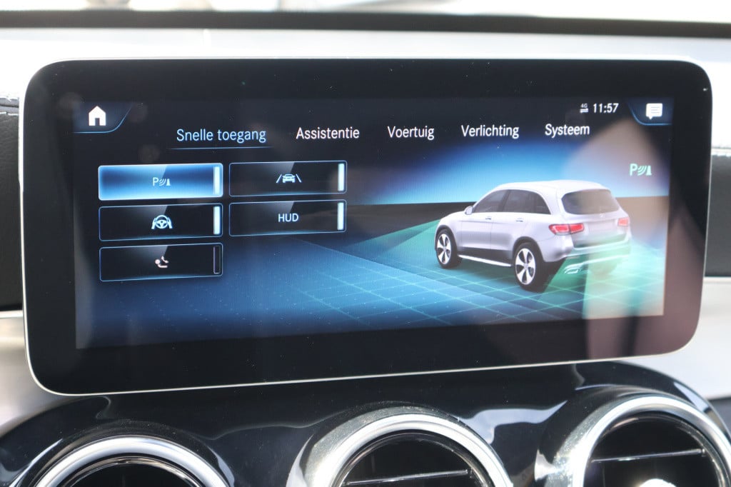 Mercedes-Benz Glc 300e 4matic business solution luxury l mbux l panoramadak