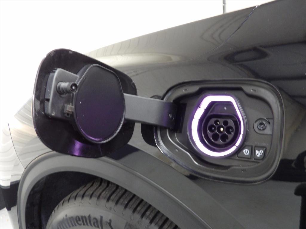 Ford Kuga 2.5 phev e-cvt 225pk titanium