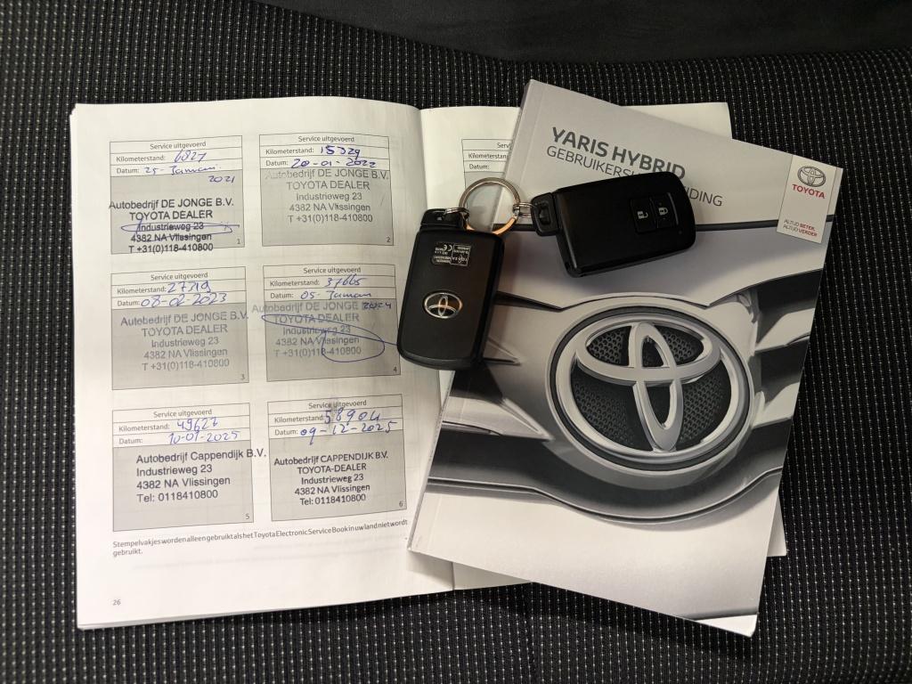 Toyota Yaris 1.5 hybrid executive
