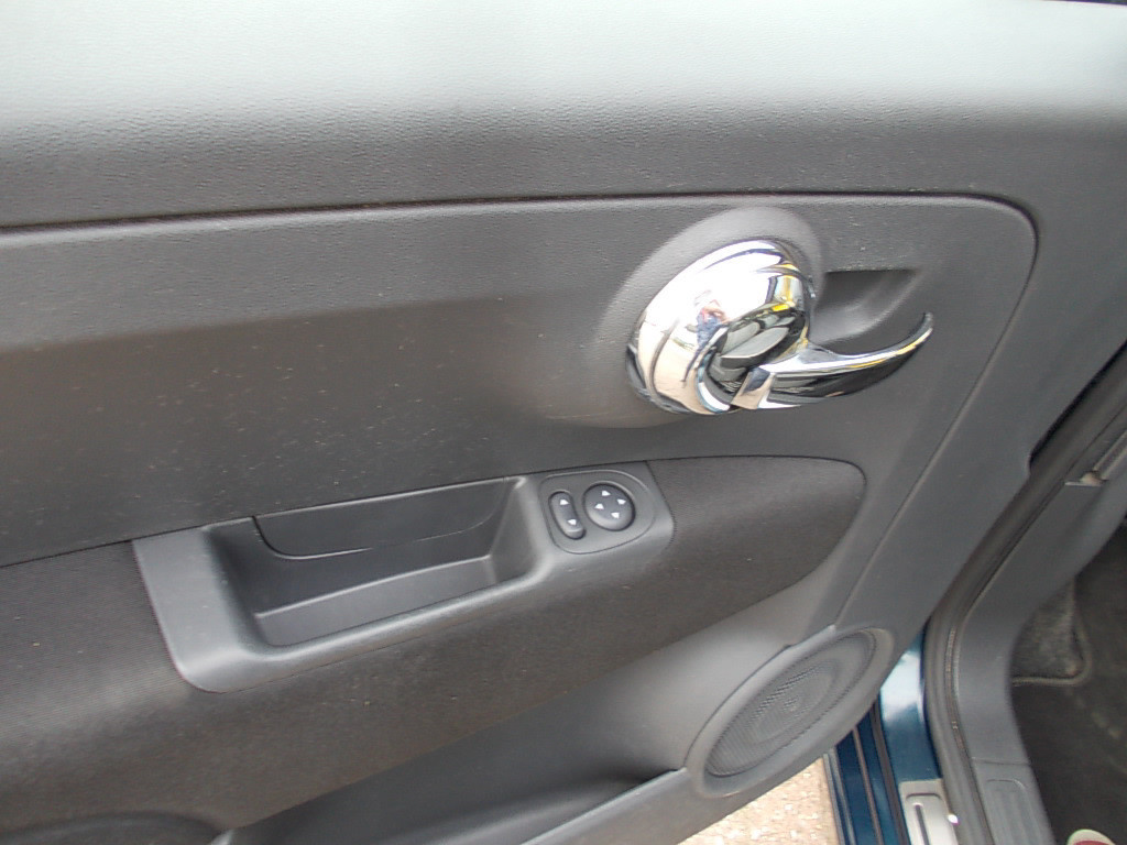 Fiat 500 0.9 lounge 80pk airco, panorama dak