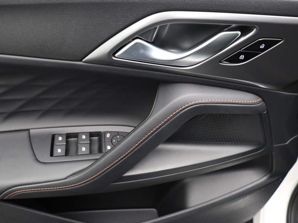 MG Hs mg phev 1.5 luxury super voordeel – op = op - 7 jaar garantie – rijkl