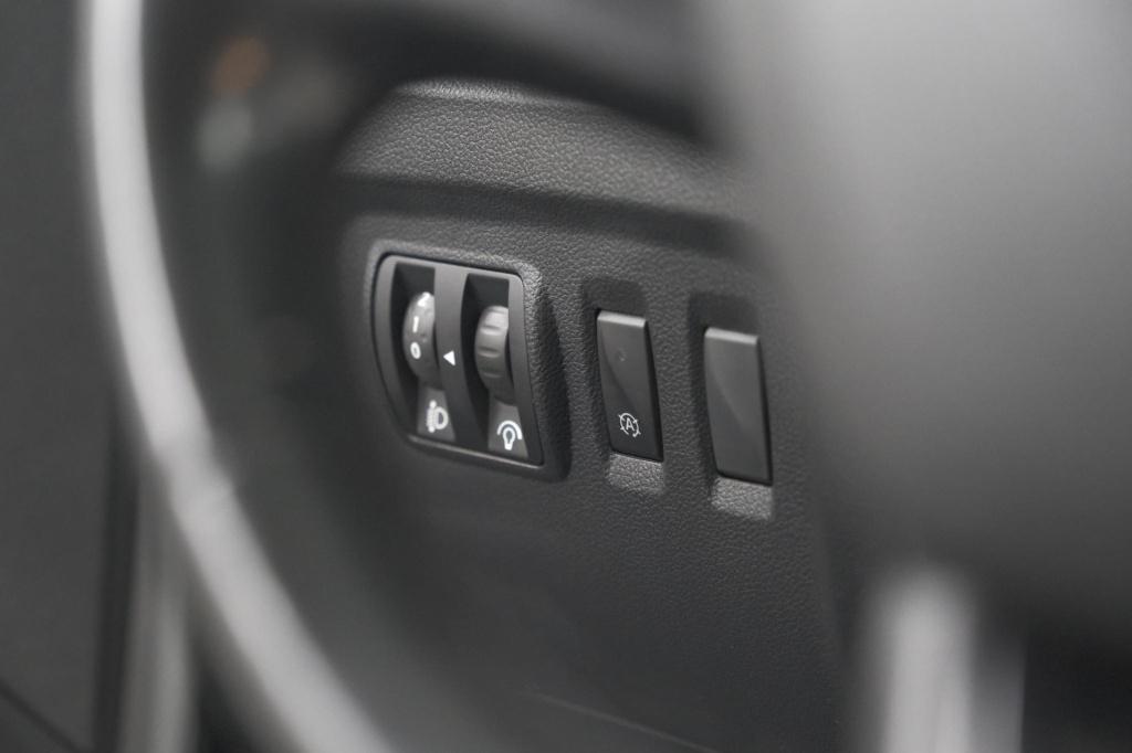 Renault Captur tce 150 edc intens | trekhaak | navigatie | parkeersensoren