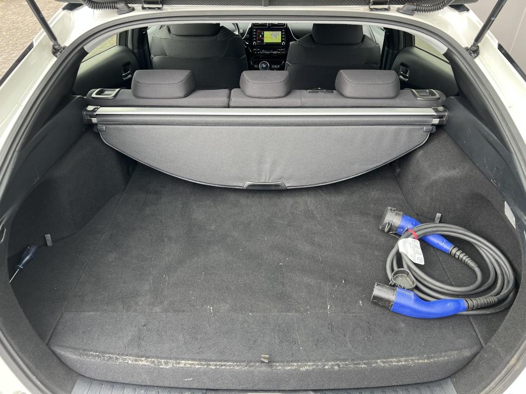 Toyota Prius 1.8 plug-in dynamic