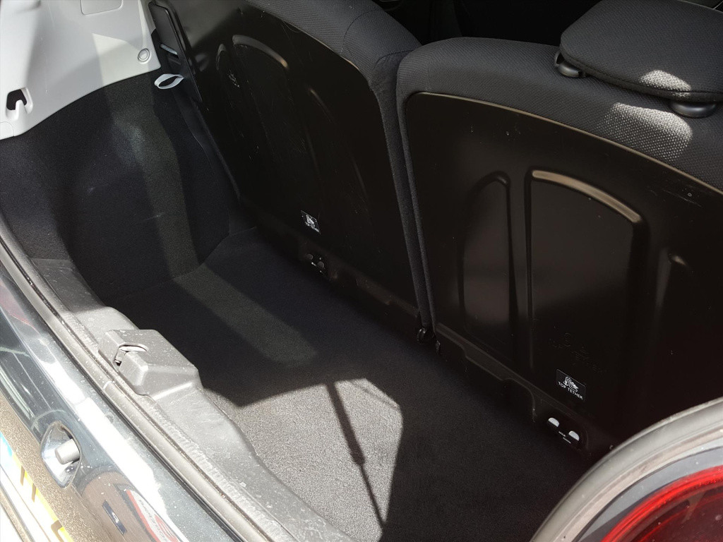 Peugeot 108 1.0 e-vti 72pk 5d active airco | bt bellen & muziek streaming |