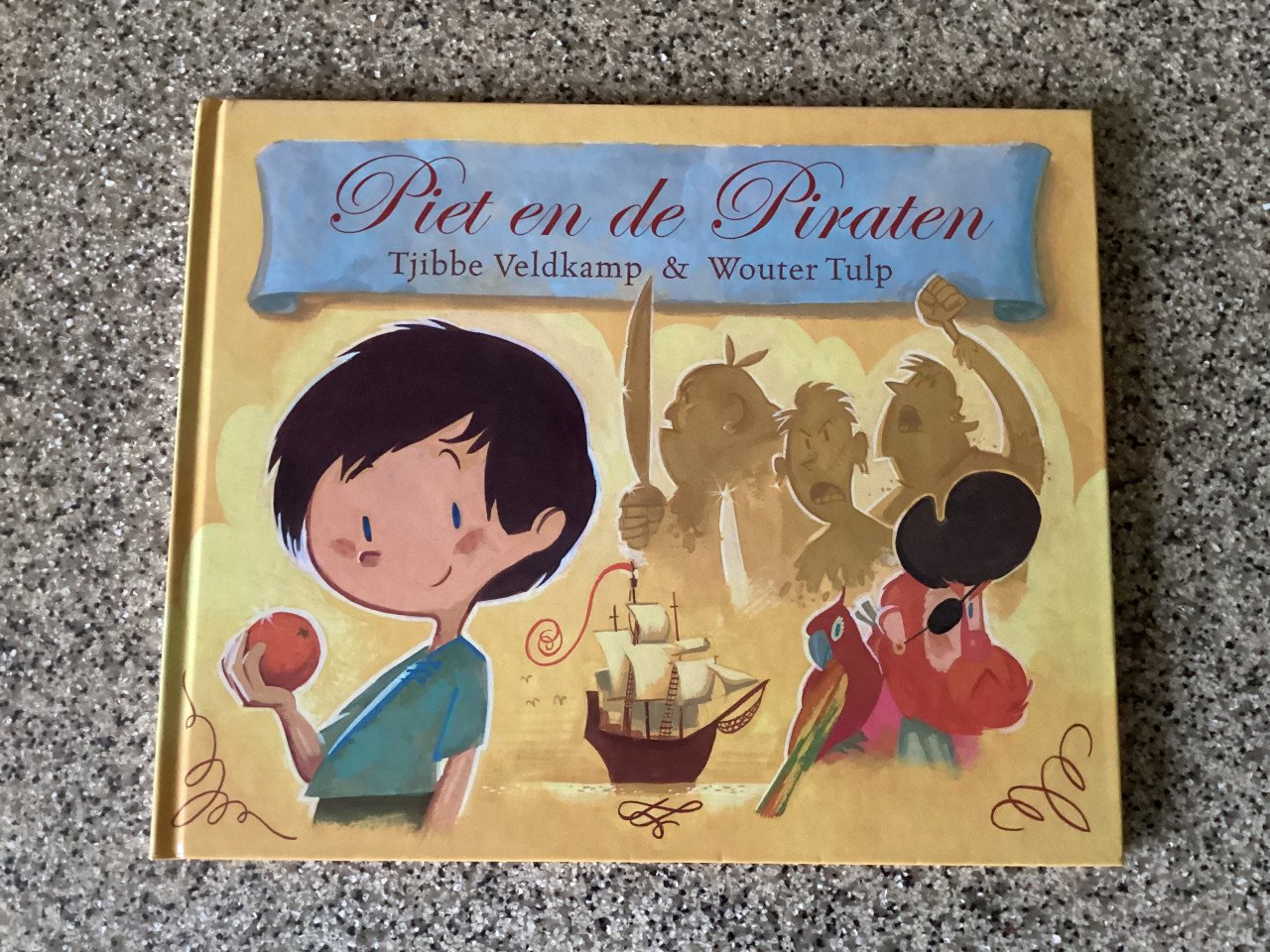 Een stapeltje verschillende kinderboeken.   19 stuks.