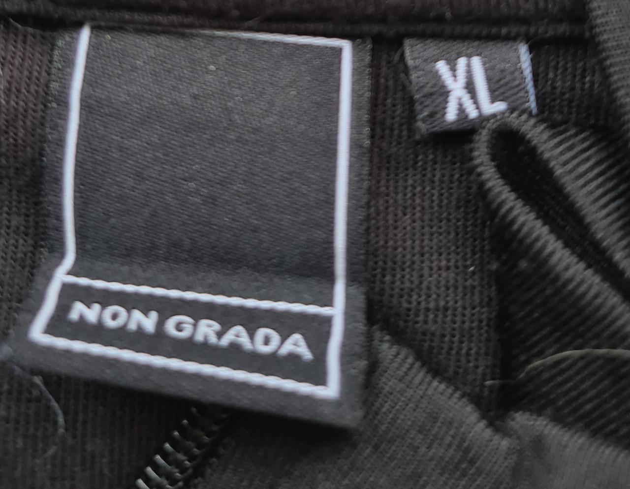 Zwart - ecru wit vest vsn van Non Grada Maat XL