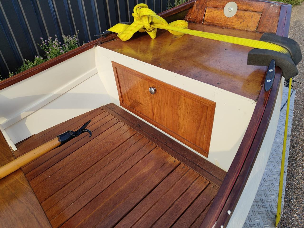 Mooie sloep/ roeiboot