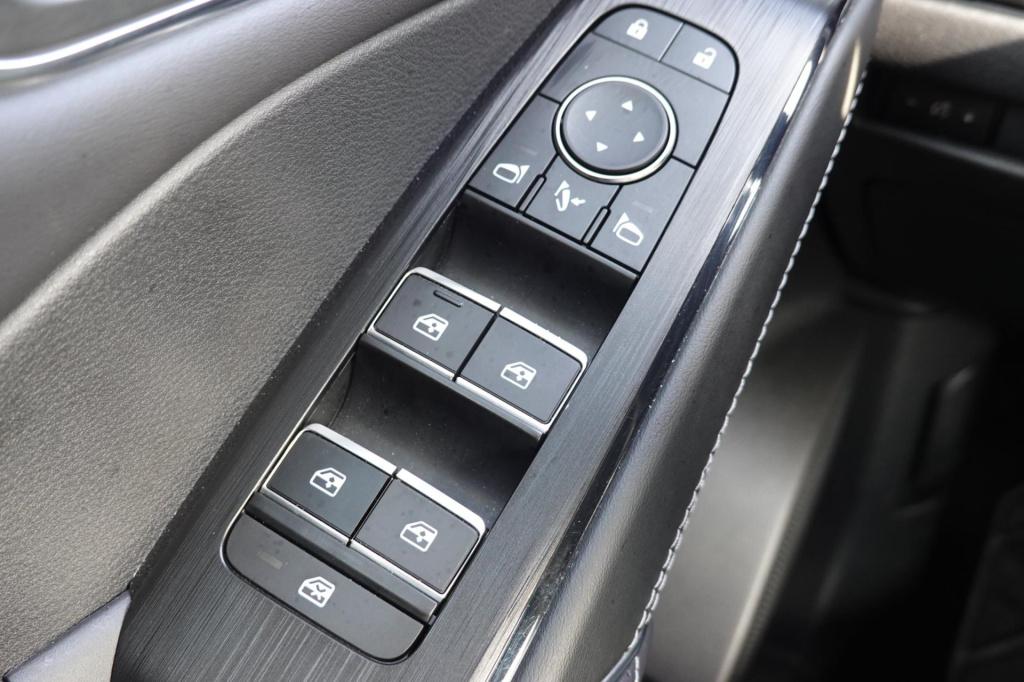 Nissan Qashqai 1.3 mhev xtronic tekna plus