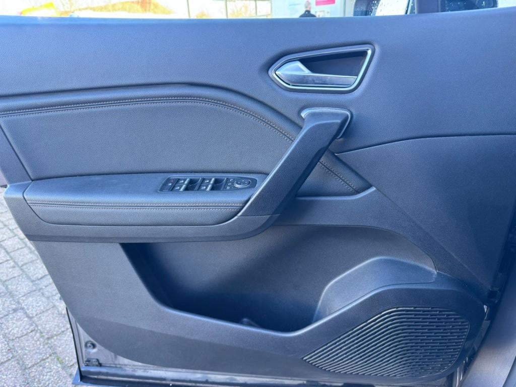 Renault Captur 1.3 tce 130 initiale paris