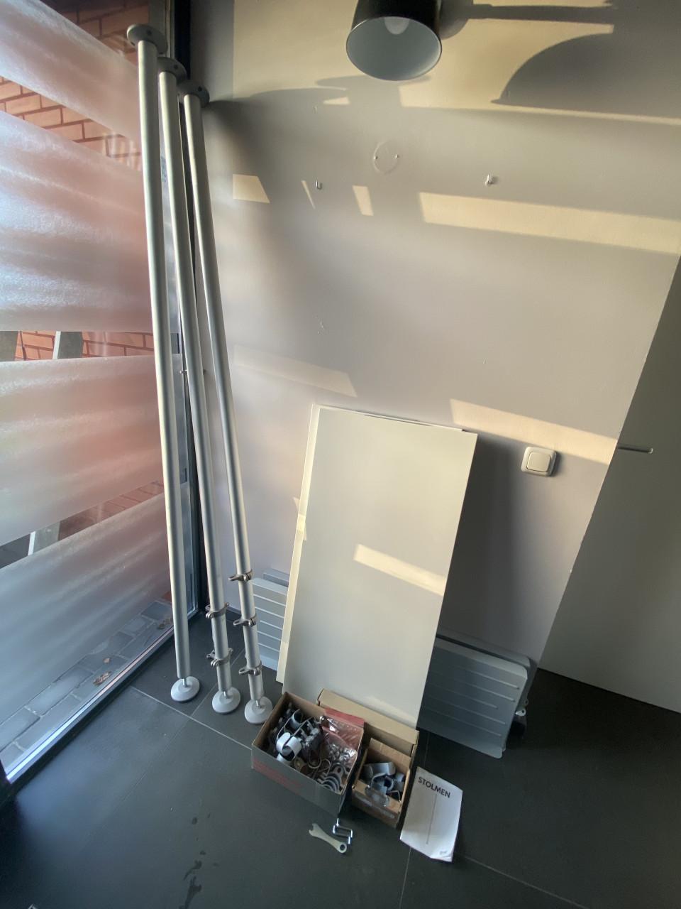 Kapstok en schoenenrek systeem