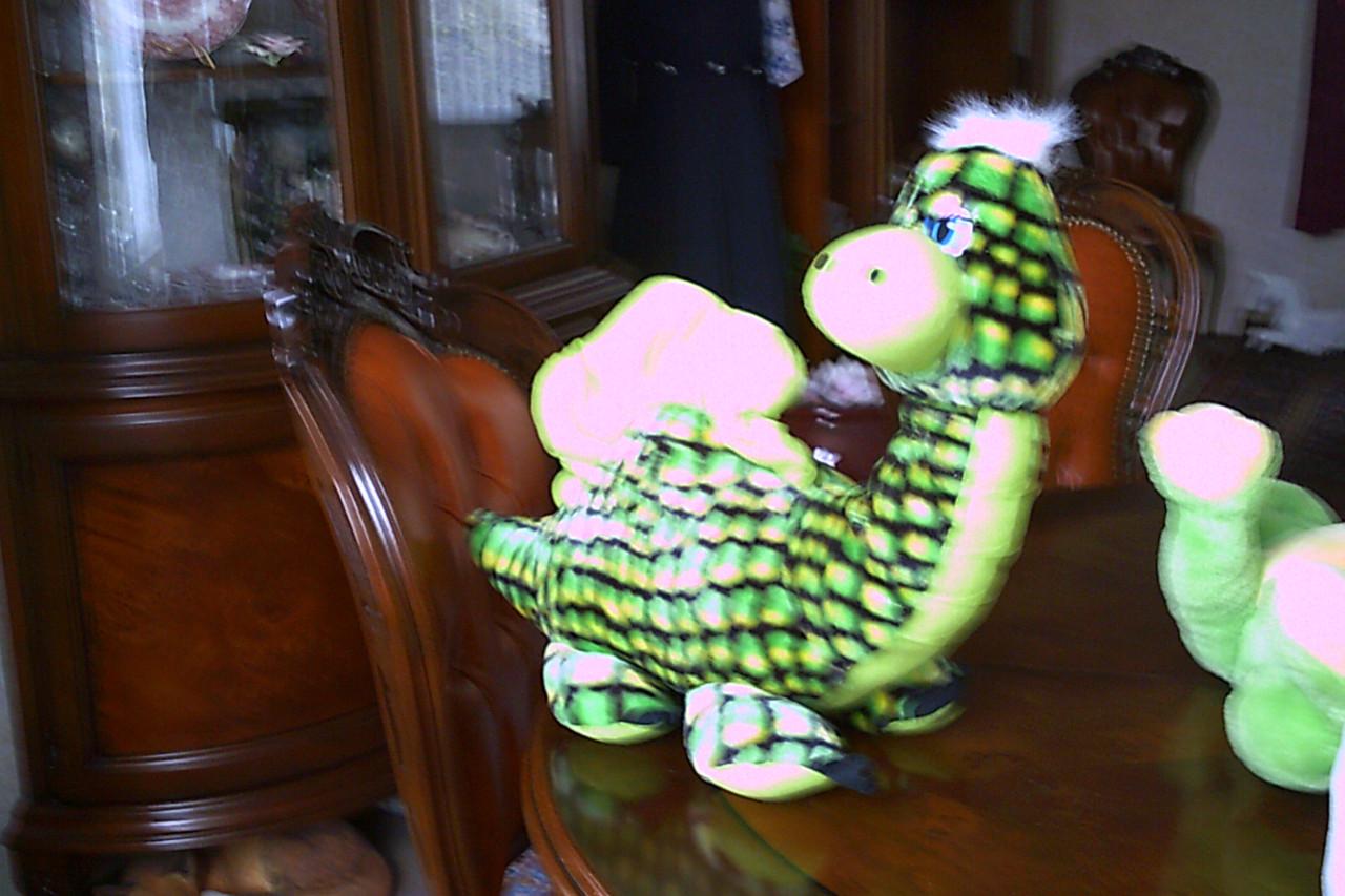 TWEE nieuwe leuke KNUFFELS ...
