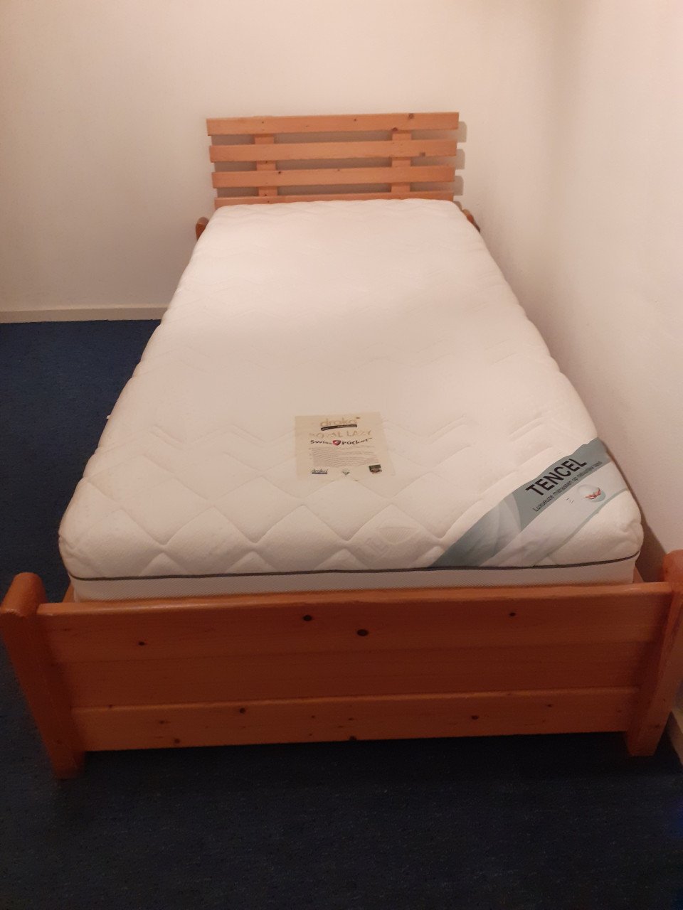Ledikant grenen 1 pers. met lattenbodem en matras