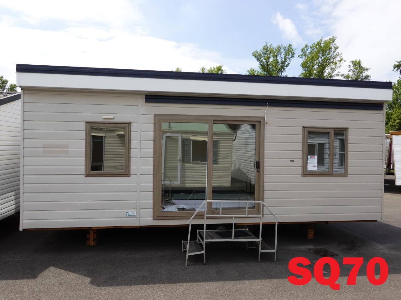 Stacaravans en chalets met middenkamer tot 6 pers te koop