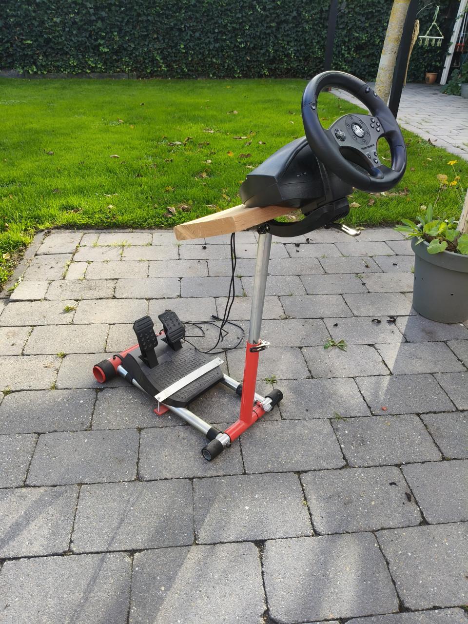 Playstation stuur en pedalen
