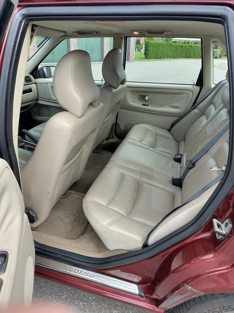 Volvo S70 2.4 Comfort 170pk | Org NL | Leer | Bluetooth