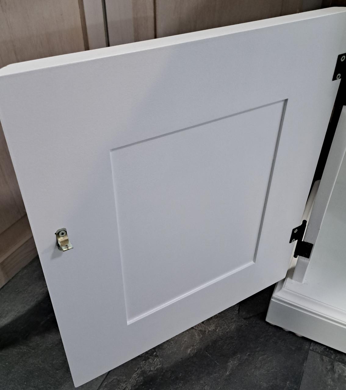 2 mooie stijlvolle vintage nachtkastjes