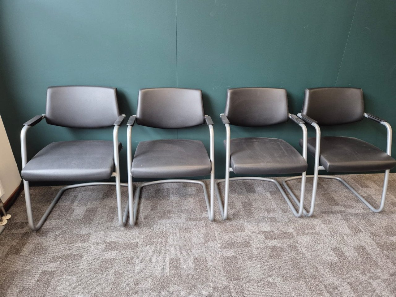 4 Kantoorstoelen
