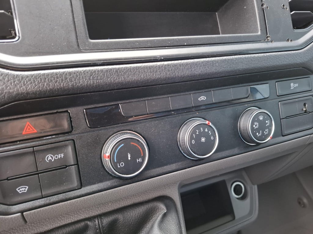 Volkswagen Crafter 35 2.0 tdi l4 trendline oprijwagen / ambulance / trailer