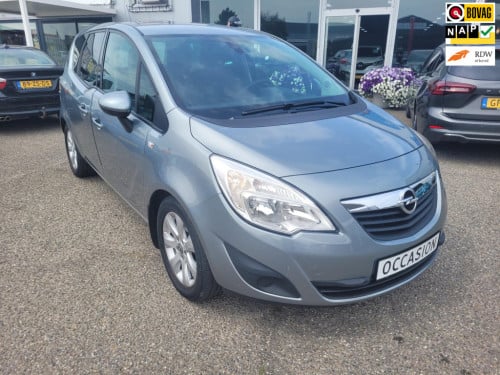 Opel Meriva 1.4 turbo design edition automaat, cruise control, p.sensor, ai