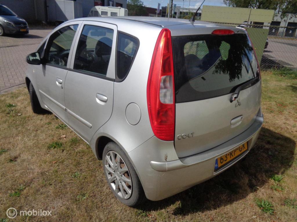 Mitsubishi Colt 1.3 instyle stuurbekr apk tot 06-2027 inruilkoopje