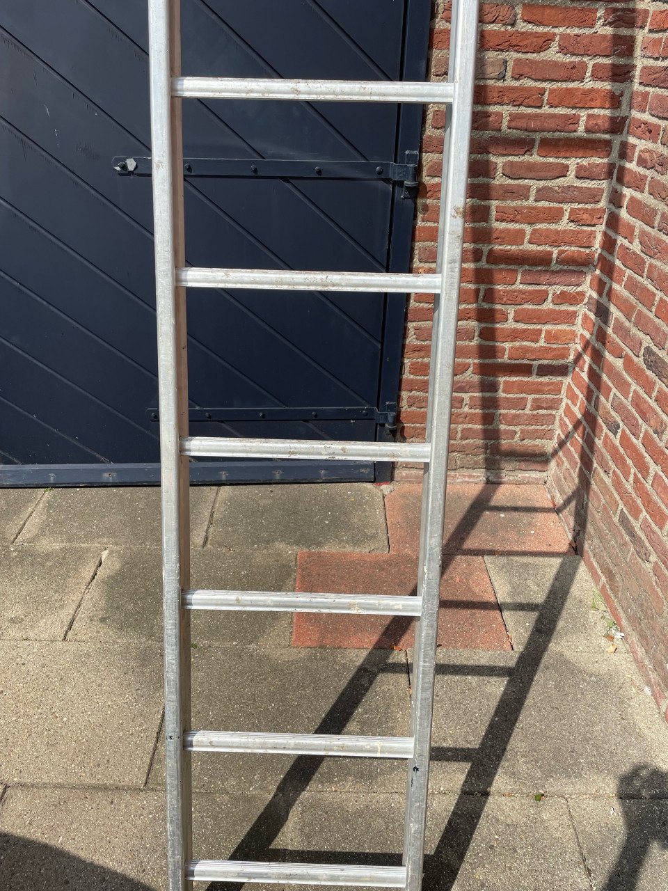 Aluminium ladder 4,5 meter, ideaal voor schoonmaken dakgoot