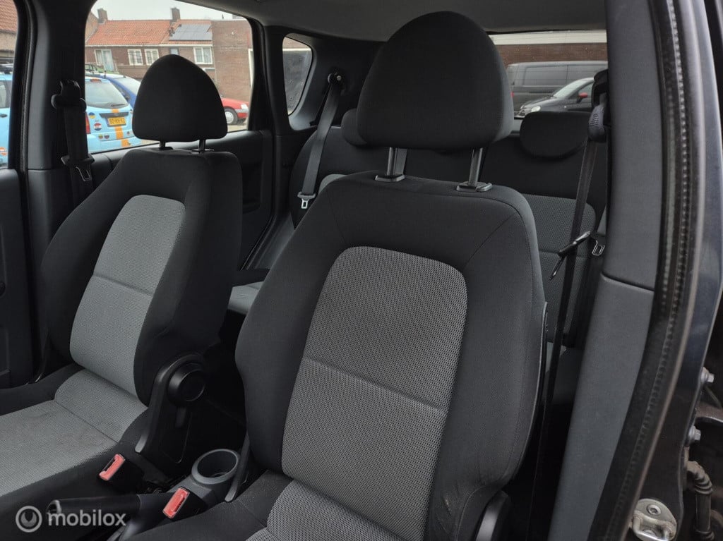 Mitsubishi Colt 1.3 invite / origineel nederlands / airco / cruisecontrol