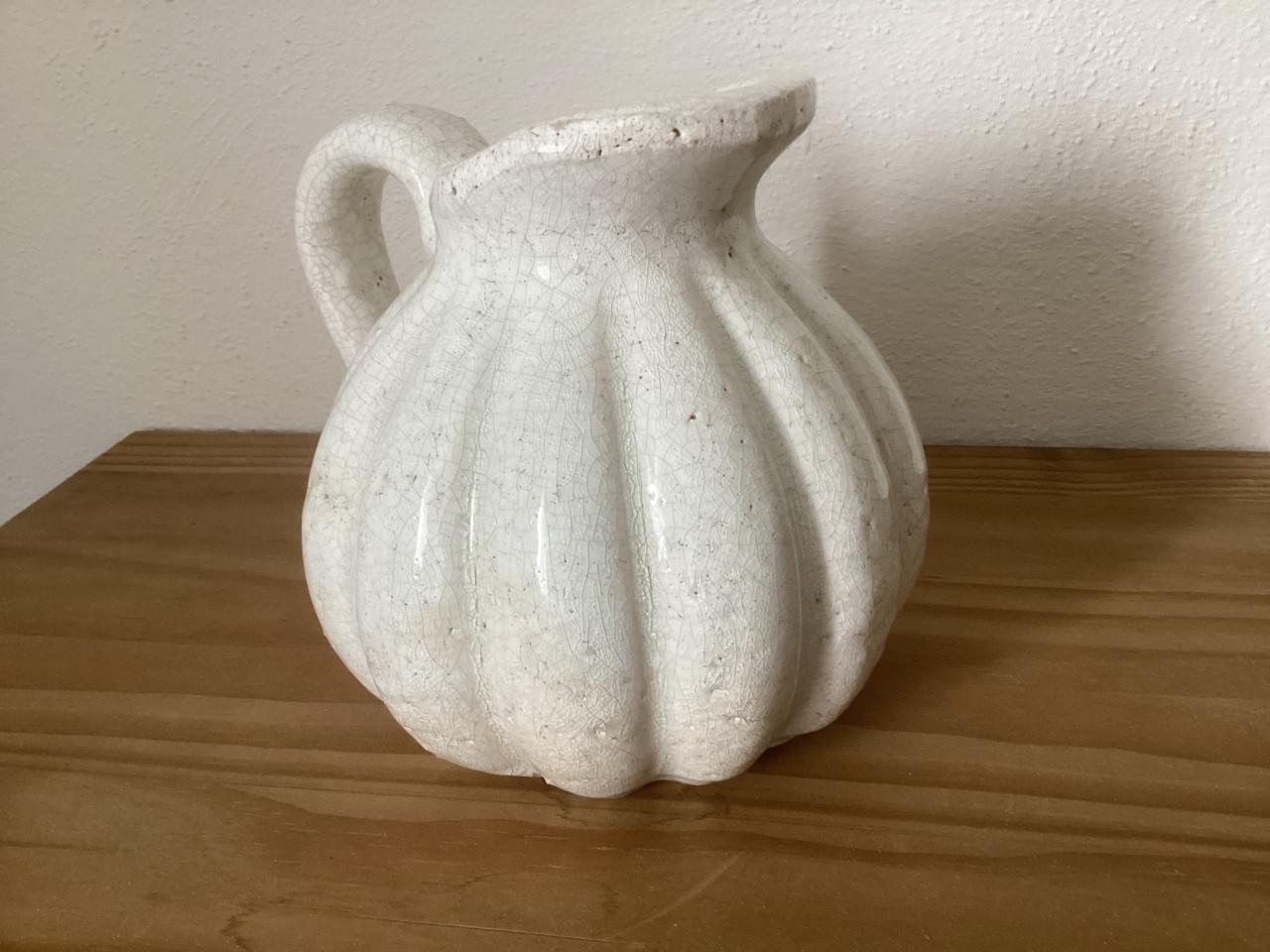 Witte Brynxz kan / vaas.