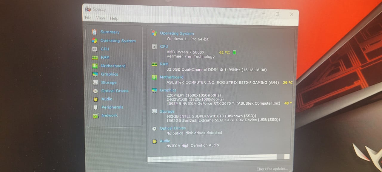 High-end game pc – Ryzen 7 5800X / 3070 Ti / 32GB