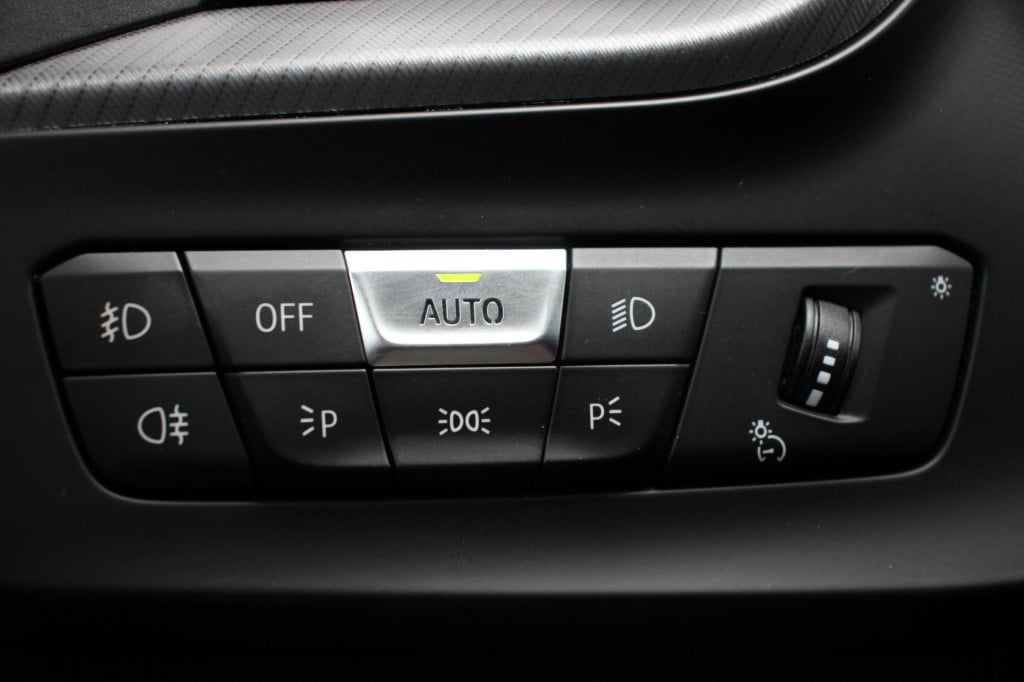 BMW 1 Serie 118i m-sport | digitale cockpit | leder | camera | dab