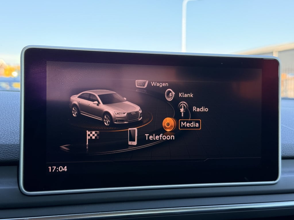 Audi A4 limousine | achteruitrijcamera | keyless | digital dash | 2.0 tfsi