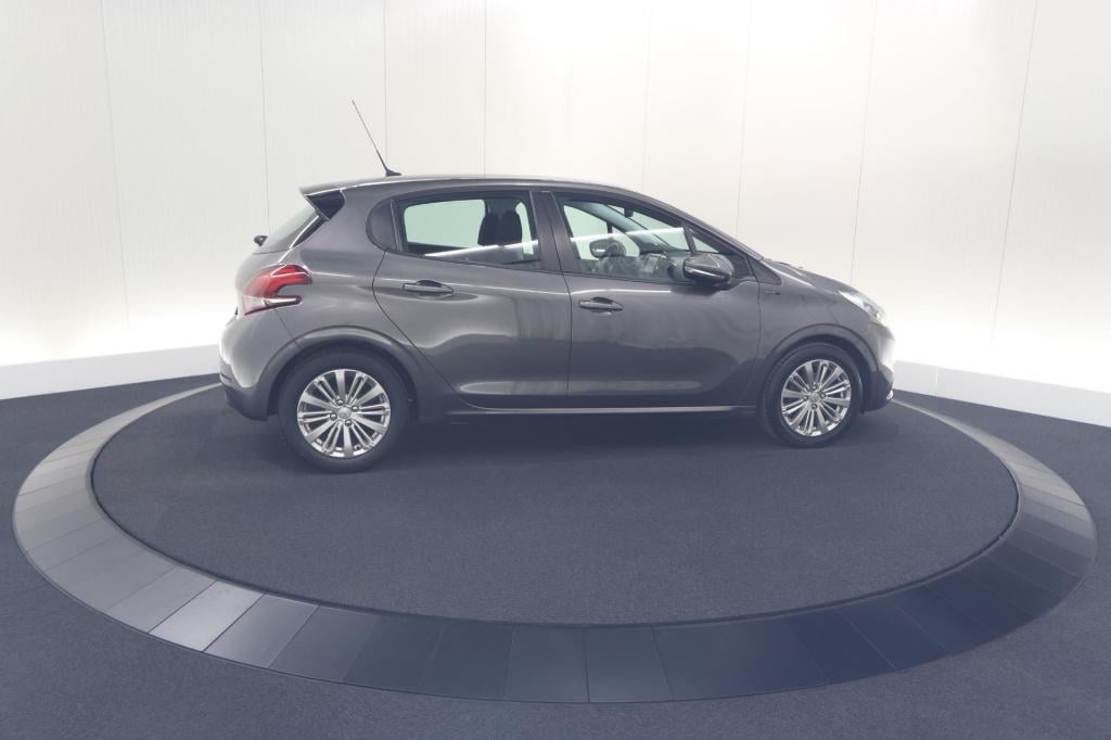 Peugeot 208 puretech 82 signature | apple carplay | parkeersensoren | navig