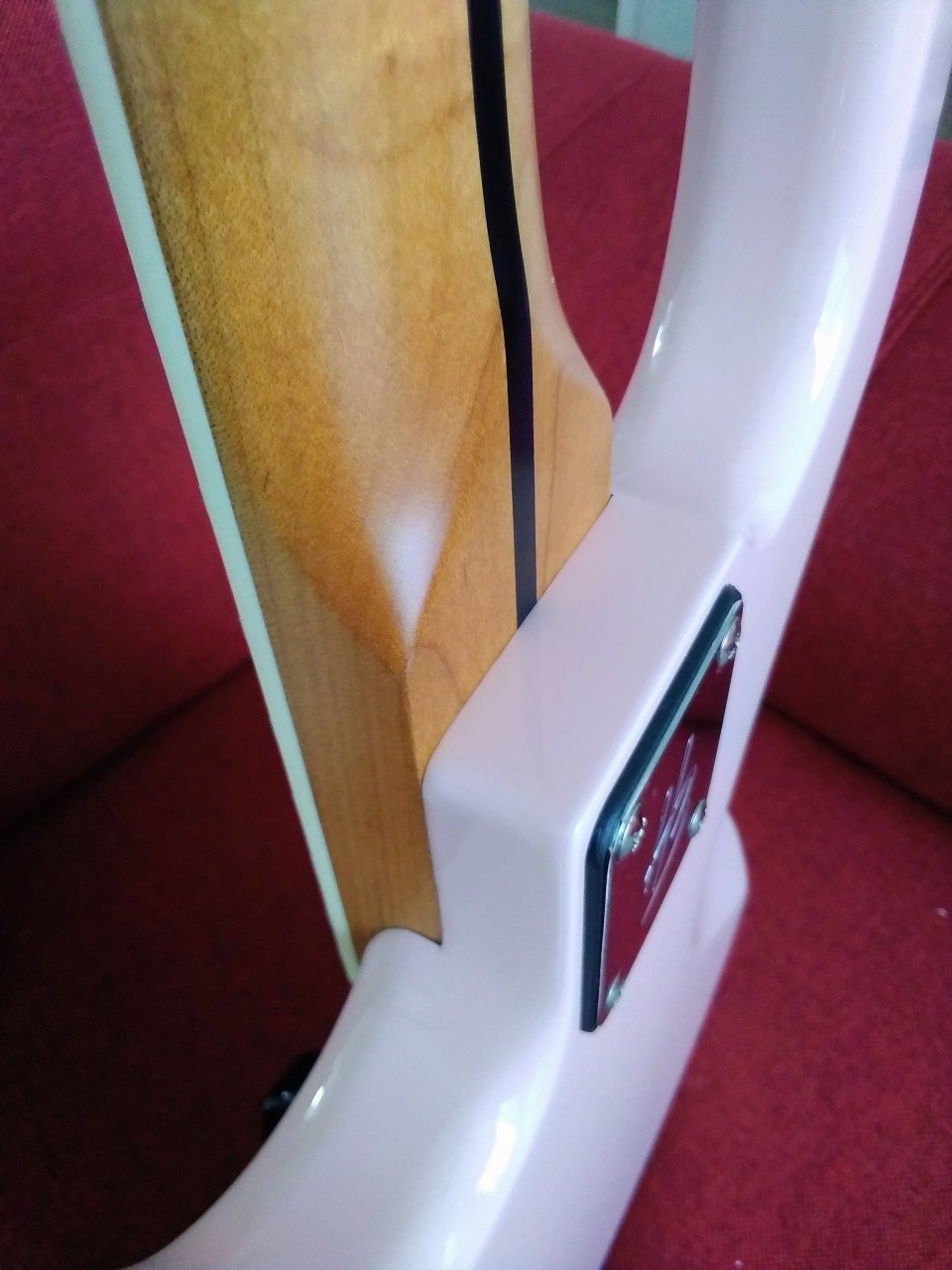 HB Precision Bass Shell Pink met veel upgrades ZGAN
