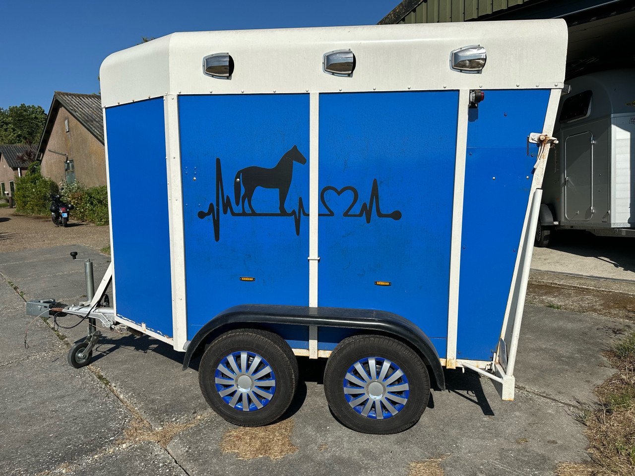 Pony trailer