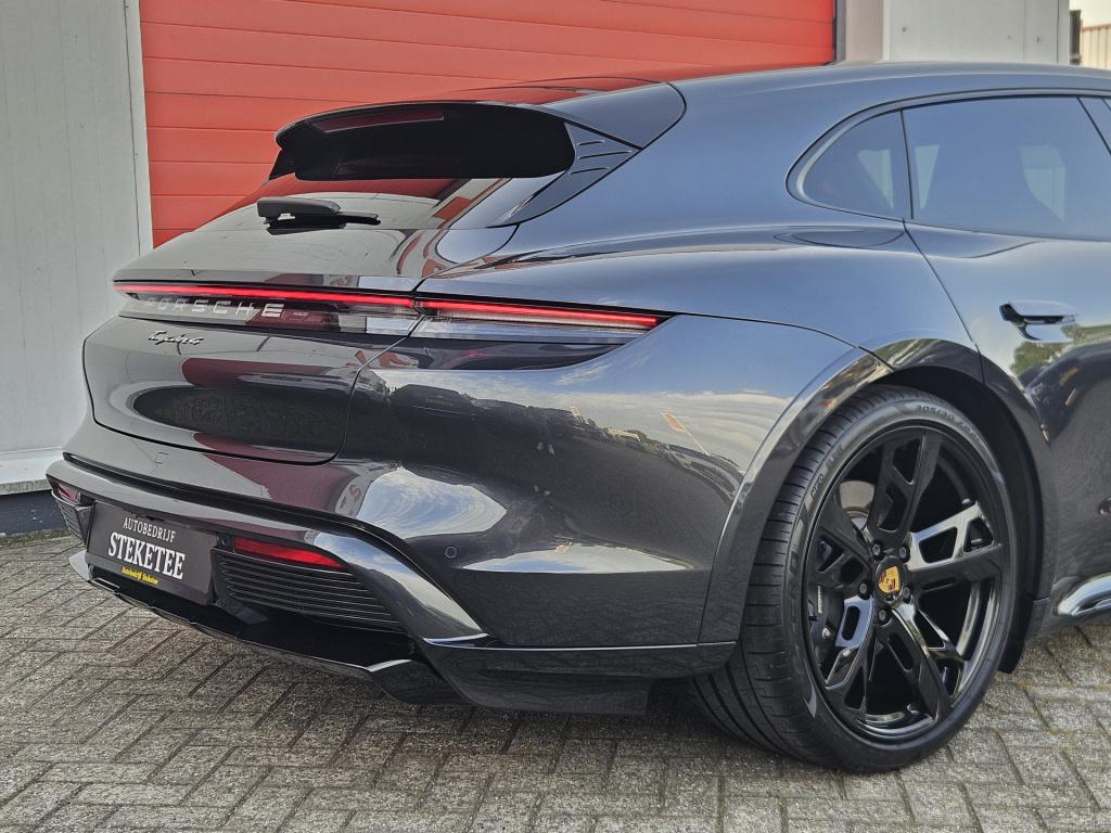 Porsche Taycan cross turismo 4 | pano | dealer onderh. | 93 kwh | rijklaar 