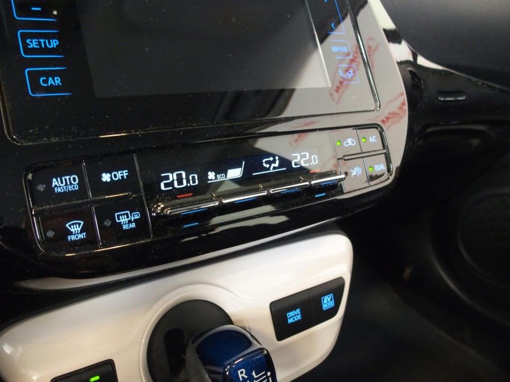 Toyota Prius 1.8 active, navigatie, acc, camera,